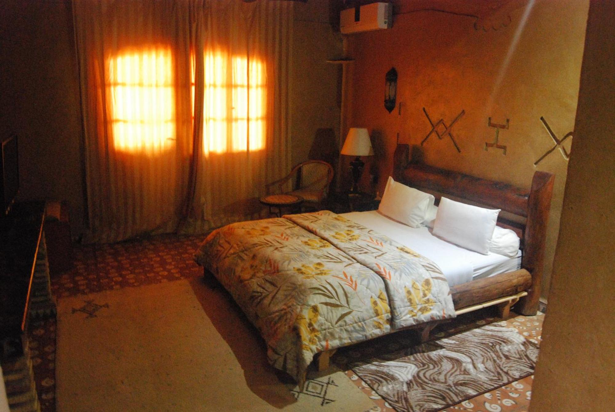 Hotel Taddart Midelt Esterno foto