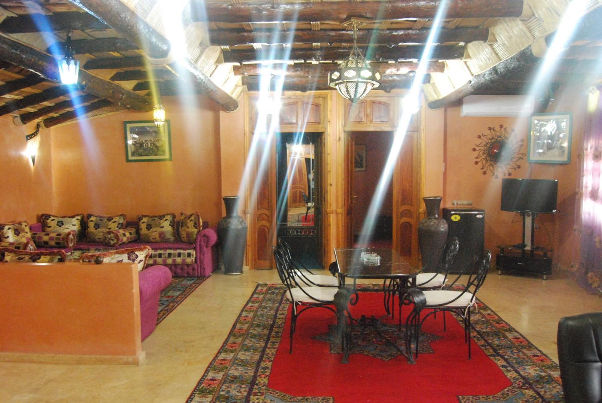 Hotel Taddart Midelt Esterno foto