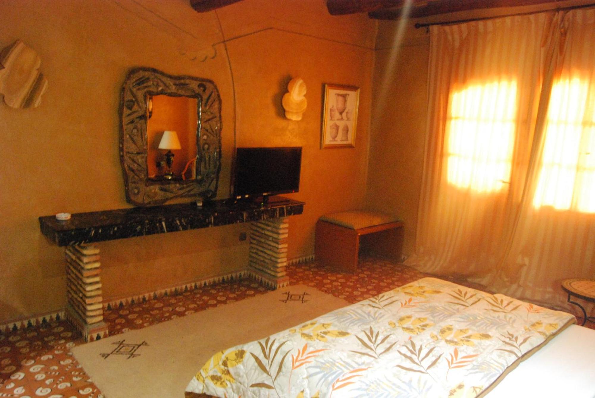 Hotel Taddart Midelt Esterno foto